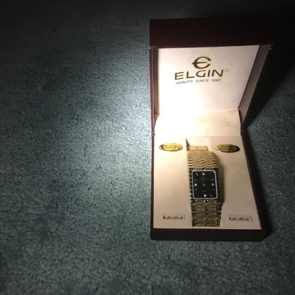 Elgin Diamond Marker Quartz Watch - Picture 3 of 12